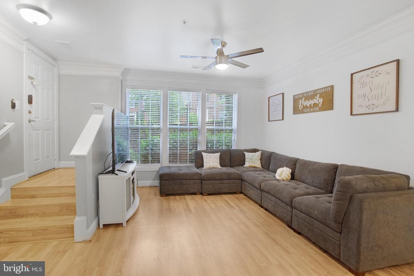 2350 MERSEYSIDE DR, WOODBRIDGE, Virginia 22191, 2 Bedrooms Bedrooms, ,1 BathroomBathrooms,Residential,For sale,2350 MERSEYSIDE DR,VAPW2094006 MLS # VAPW2094006