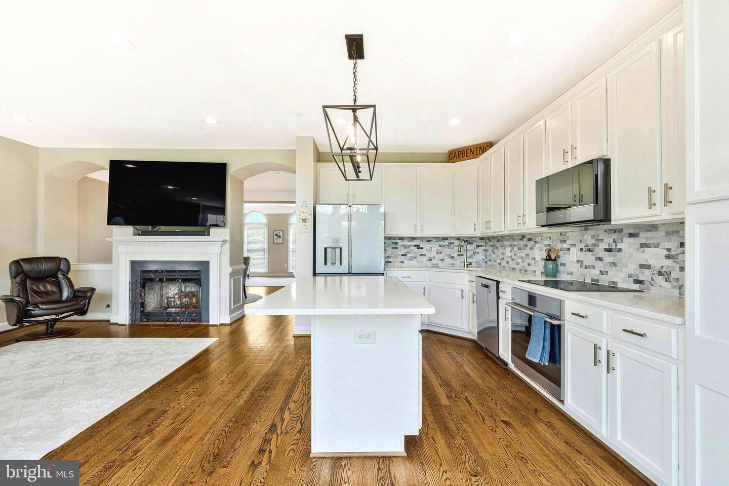 18524 PERDIDO BAY TER, LEESBURG, Virginia 20176, 3 Bedrooms Bedrooms, ,3 BathroomsBathrooms,Residential,For sale,18524 PERDIDO BAY TER,VALO2095644 MLS # VALO2095644