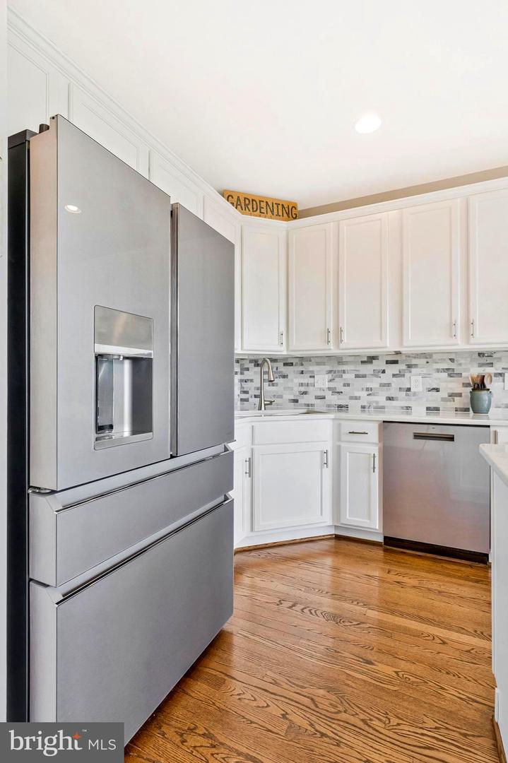 18524 PERDIDO BAY TER, LEESBURG, Virginia 20176, 3 Bedrooms Bedrooms, ,3 BathroomsBathrooms,Residential,For sale,18524 PERDIDO BAY TER,VALO2095644 MLS # VALO2095644