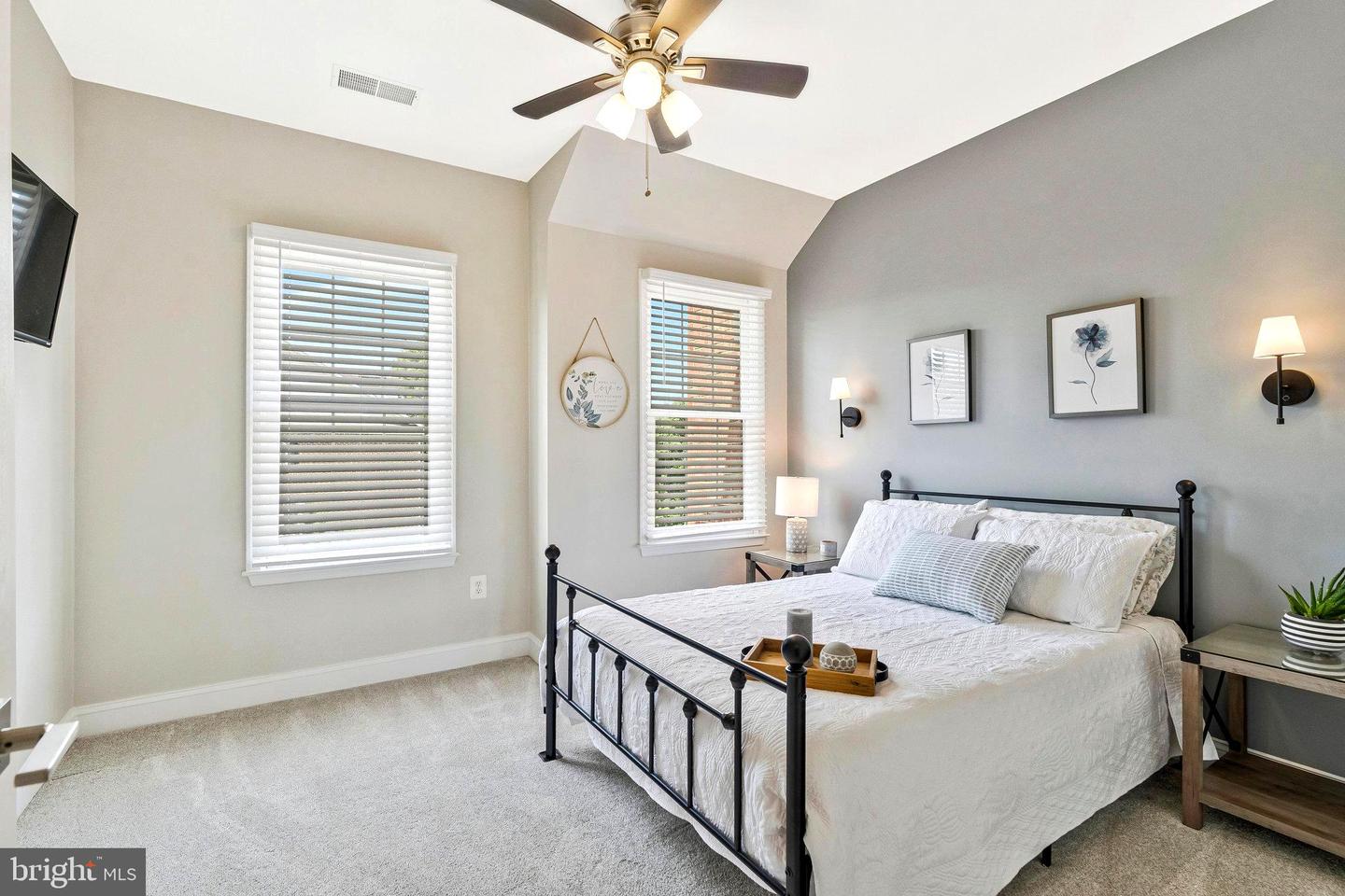 18524 PERDIDO BAY TER, LEESBURG, Virginia 20176, 3 Bedrooms Bedrooms, ,3 BathroomsBathrooms,Residential,For sale,18524 PERDIDO BAY TER,VALO2095644 MLS # VALO2095644