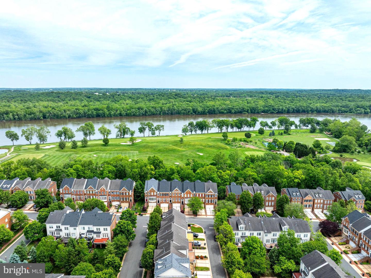18524 PERDIDO BAY TER, LEESBURG, Virginia 20176, 3 Bedrooms Bedrooms, ,3 BathroomsBathrooms,Residential,For sale,18524 PERDIDO BAY TER,VALO2095644 MLS # VALO2095644