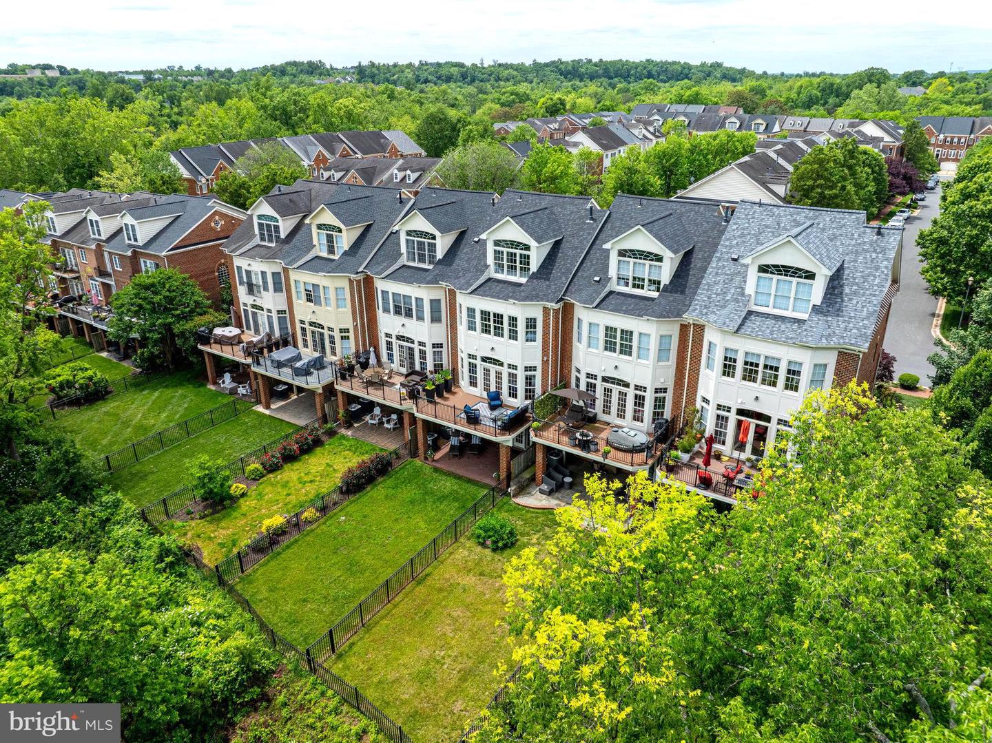 18524 PERDIDO BAY TER, LEESBURG, Virginia 20176, 3 Bedrooms Bedrooms, ,3 BathroomsBathrooms,Residential,For sale,18524 PERDIDO BAY TER,VALO2095644 MLS # VALO2095644