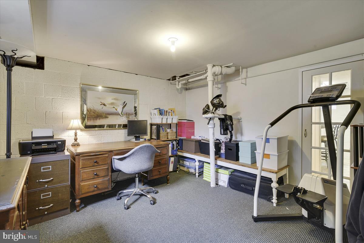 7315 MARC DR, FALLS CHURCH, Virginia 22042, 3 Bedrooms Bedrooms, ,2 BathroomsBathrooms,Residential,For sale,7315 MARC DR,VAFX2238572 MLS # VAFX2238572