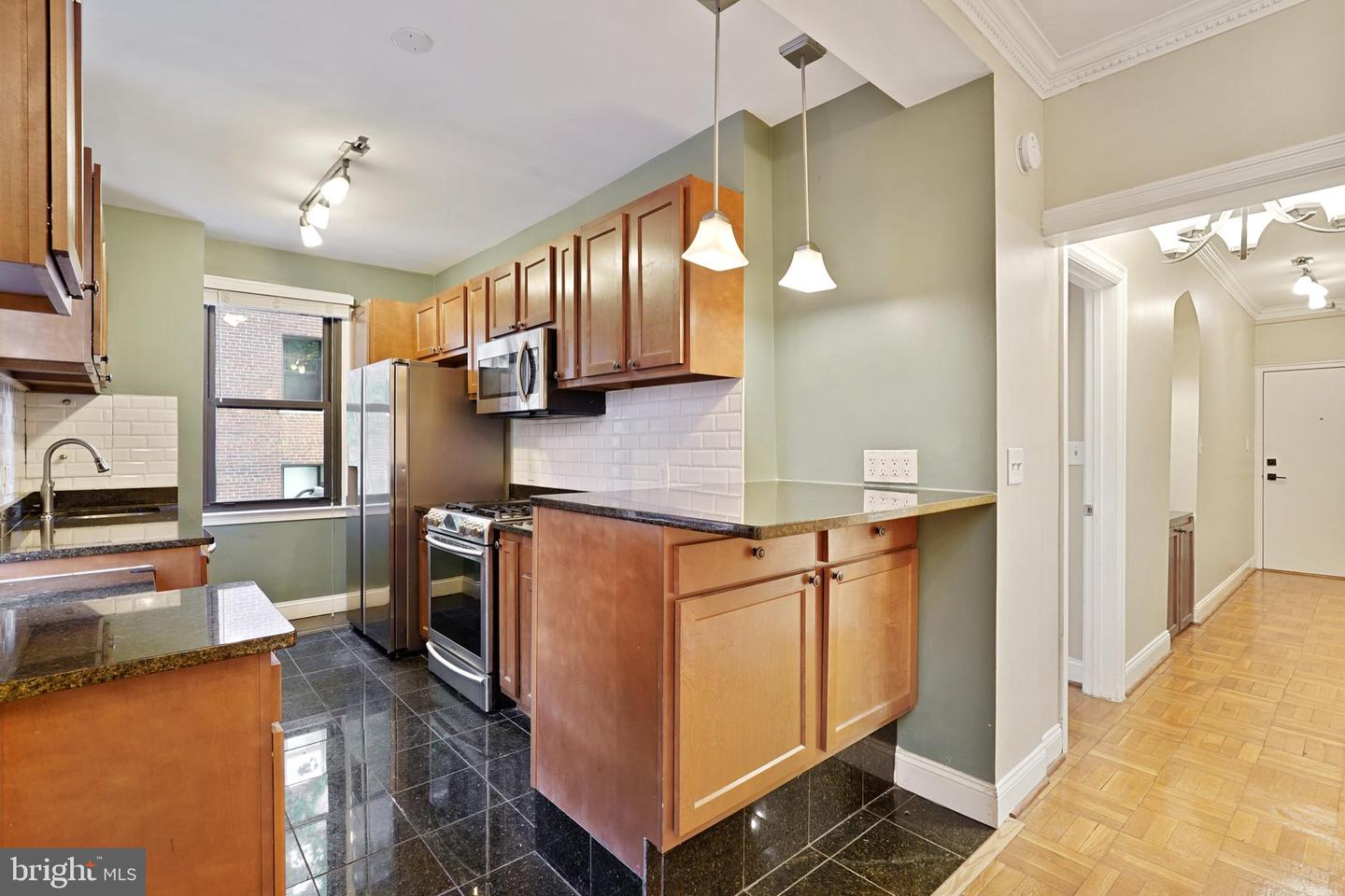 1010 25TH ST NW #311, WASHINGTON, District Of Columbia 20037, 1 Bedroom Bedrooms, ,1 BathroomBathrooms,Residential,For sale,1010 25TH ST NW #311,DCDC2199178 MLS # DCDC2199178
