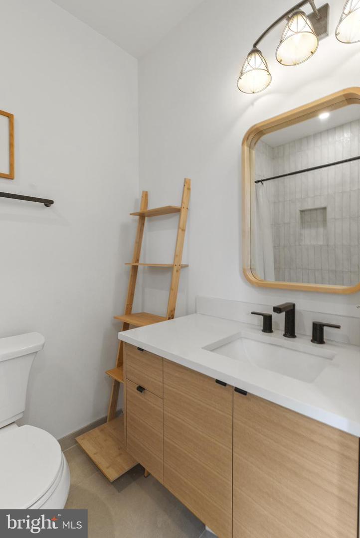 119 BATES ST NW #1, WASHINGTON, District Of Columbia 20001, 3 Bedrooms Bedrooms, ,3 BathroomsBathrooms,Residential,For sale,119 BATES ST NW #1,DCDC2199260 MLS # DCDC2199260