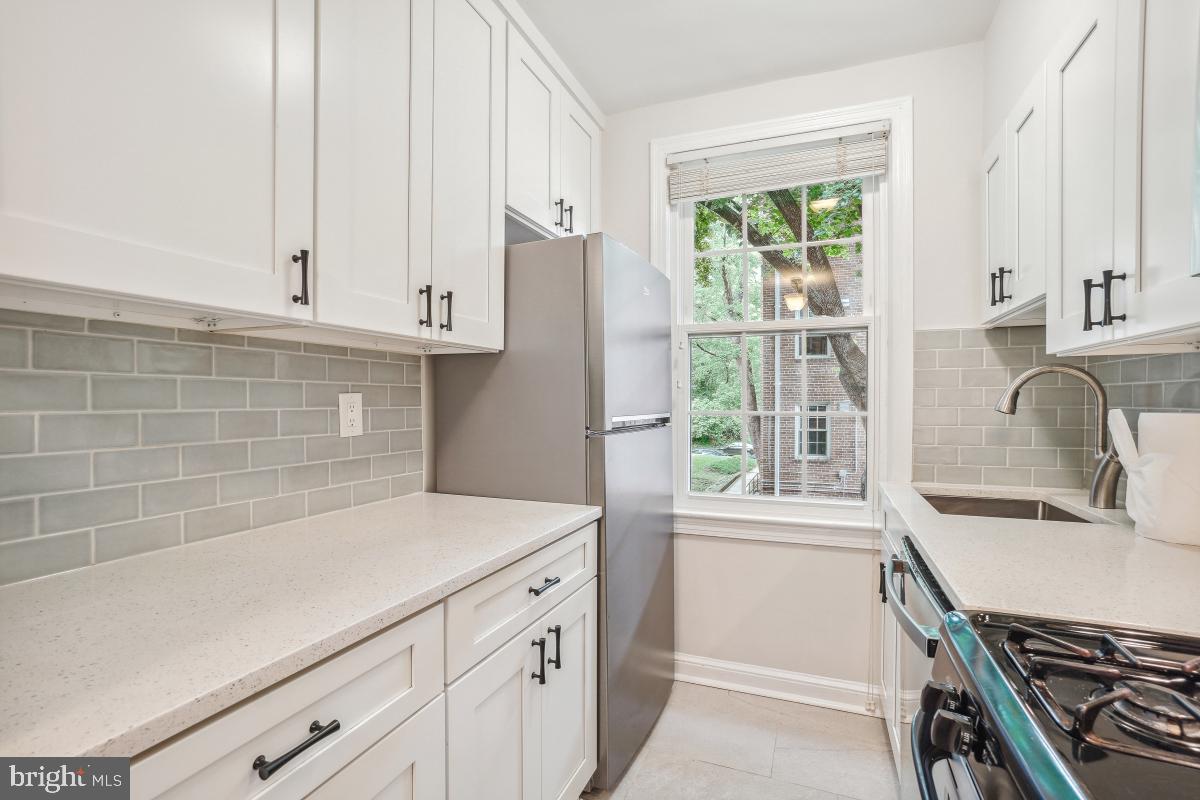 2803 CORTLAND PL NW #107, WASHINGTON, District Of Columbia 20008, 1 Bedroom Bedrooms, ,1 BathroomBathrooms,Residential,For sale,2803 CORTLAND PL NW #107,DCDC2199294 MLS # DCDC2199294