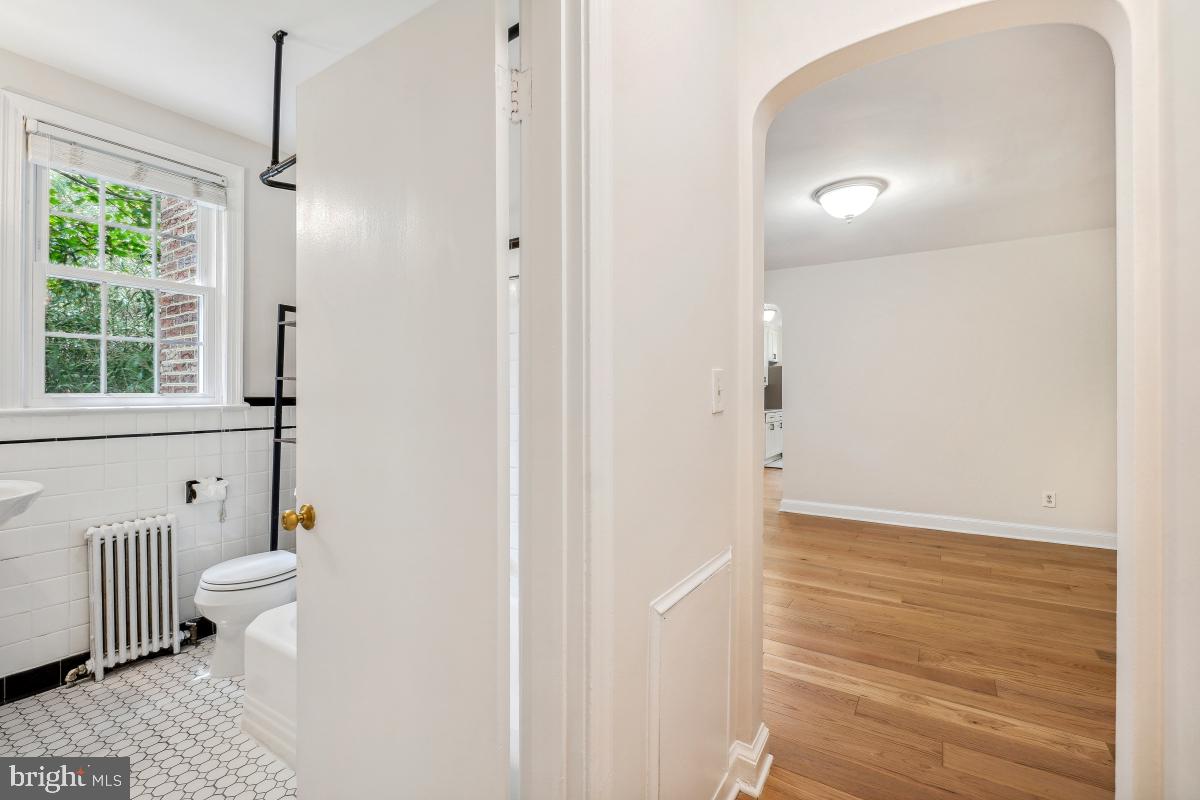 2803 CORTLAND PL NW #107, WASHINGTON, District Of Columbia 20008, 1 Bedroom Bedrooms, ,1 BathroomBathrooms,Residential,For sale,2803 CORTLAND PL NW #107,DCDC2199294 MLS # DCDC2199294