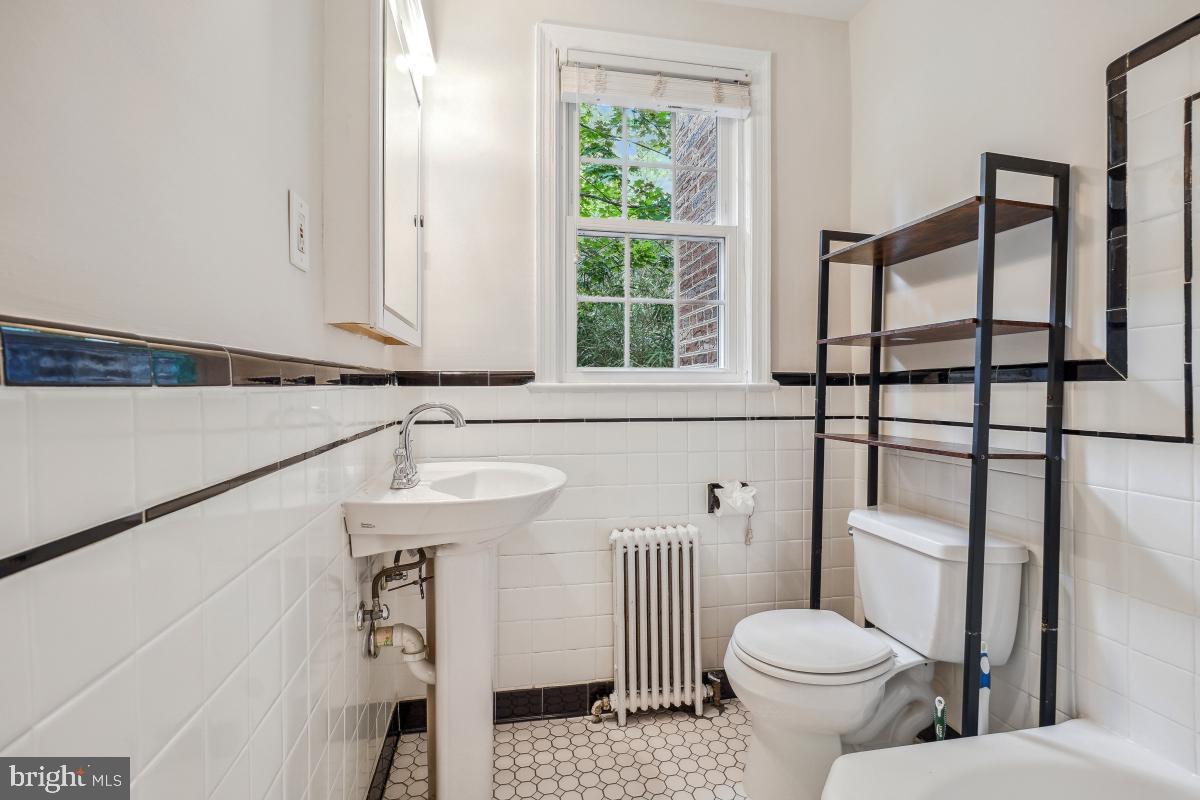 2803 CORTLAND PL NW #107, WASHINGTON, District Of Columbia 20008, 1 Bedroom Bedrooms, ,1 BathroomBathrooms,Residential,For sale,2803 CORTLAND PL NW #107,DCDC2199294 MLS # DCDC2199294