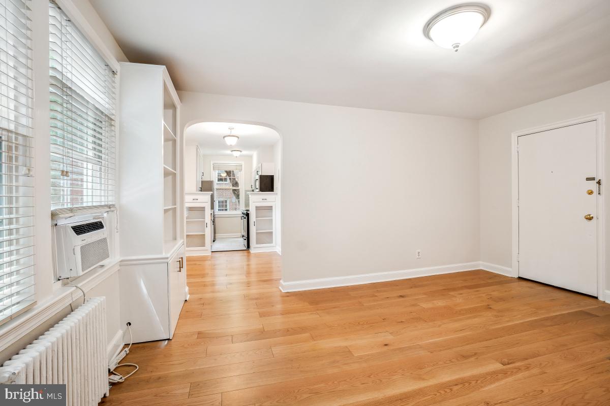 2803 CORTLAND PL NW #107, WASHINGTON, District Of Columbia 20008, 1 Bedroom Bedrooms, ,1 BathroomBathrooms,Residential,For sale,2803 CORTLAND PL NW #107,DCDC2199294 MLS # DCDC2199294