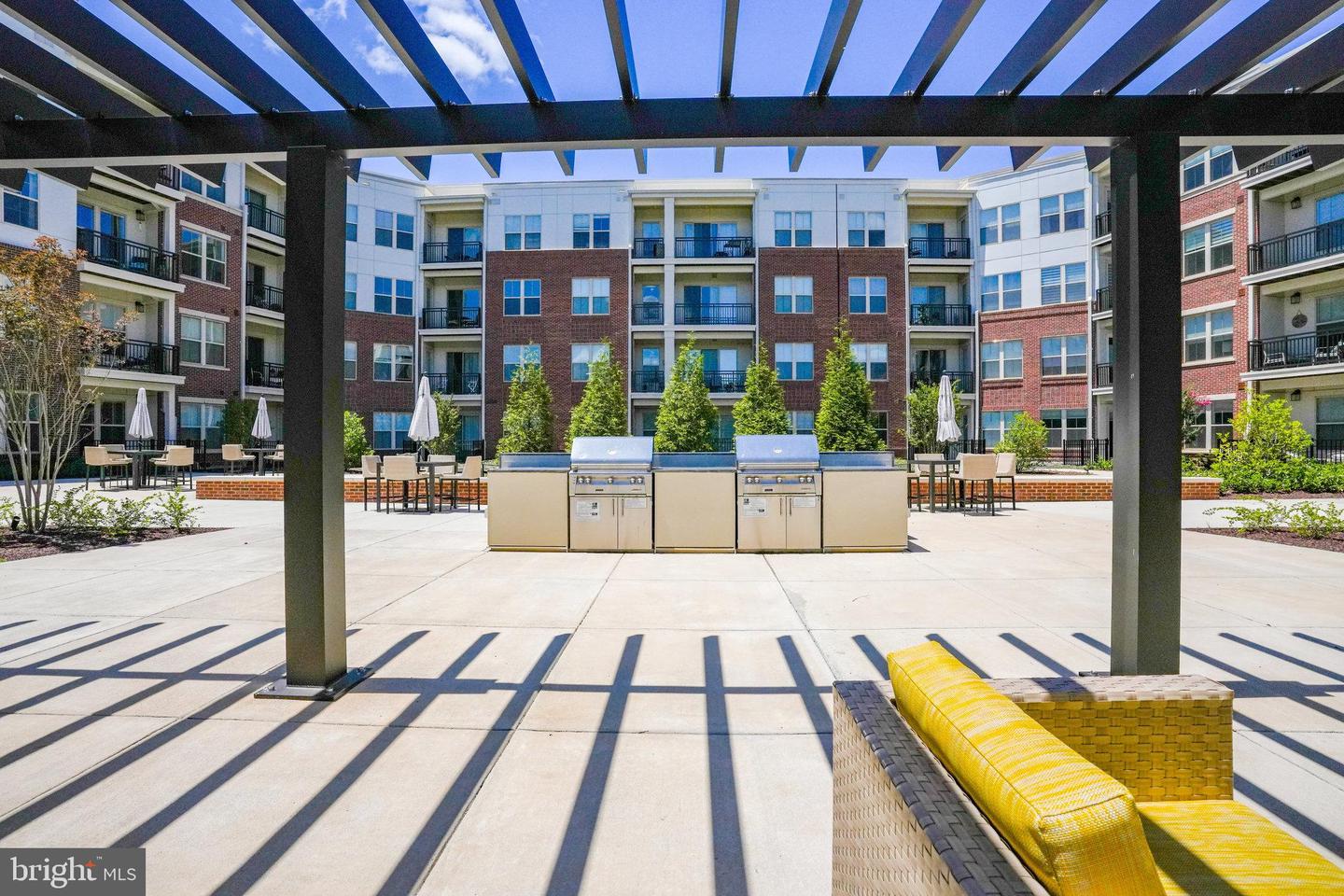 10755 FAIRGROUNDS DR #320, FAIRFAX, Virginia 22030, 1 Bedroom Bedrooms, ,1 BathroomBathrooms,Residential,For sale,10755 FAIRGROUNDS DR #320,VAFC2006274 MLS # VAFC2006274