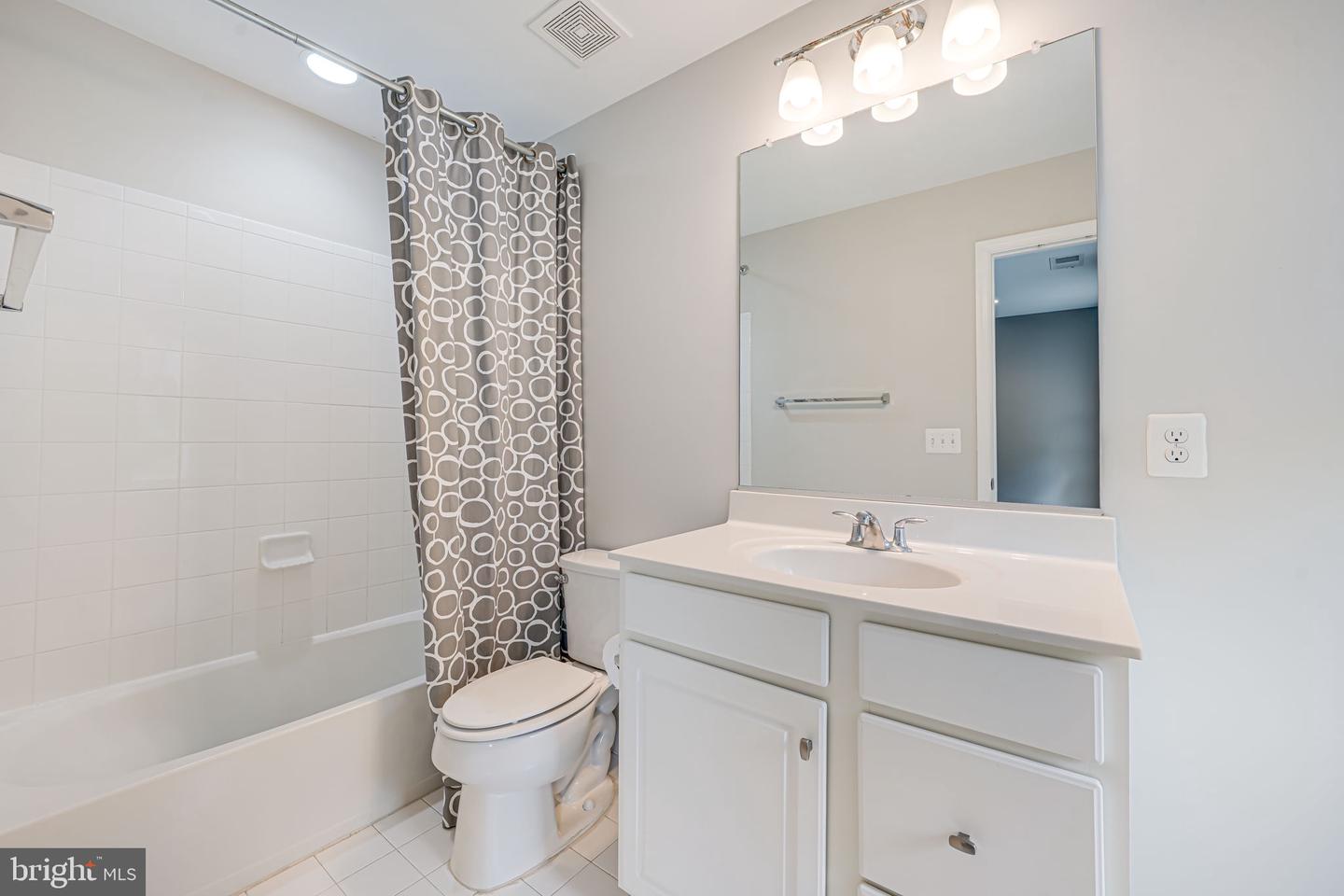 41064 MAPLEHURST DR, ALDIE, Virginia 20105, 7 Bedrooms Bedrooms, ,5 BathroomsBathrooms,Residential,For sale,41064 MAPLEHURST DR,VALO2095722 MLS # VALO2095722