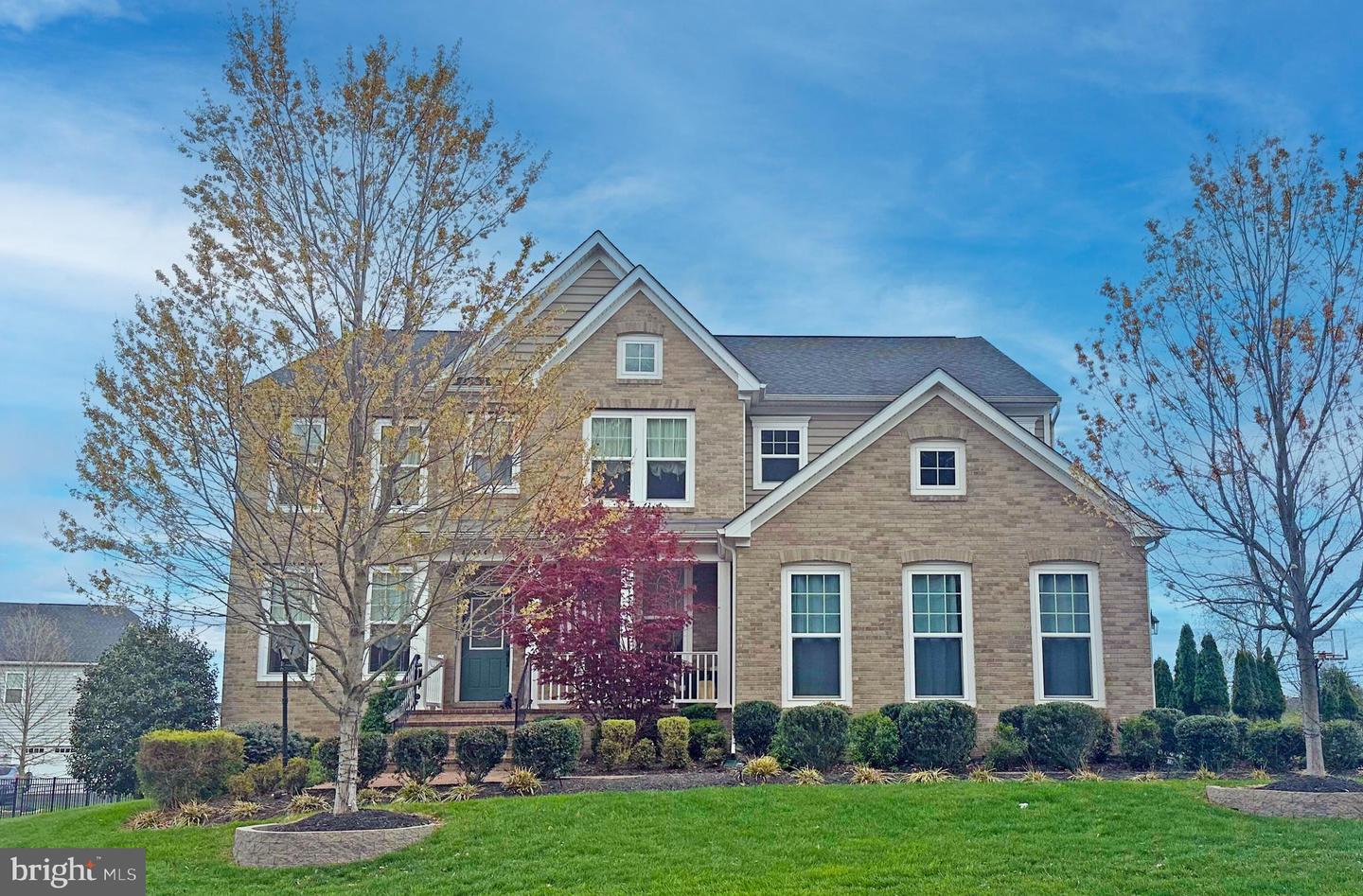 41064 MAPLEHURST DR, ALDIE, Virginia 20105, 7 Bedrooms Bedrooms, ,5 BathroomsBathrooms,Residential,For sale,41064 MAPLEHURST DR,VALO2095722 MLS # VALO2095722