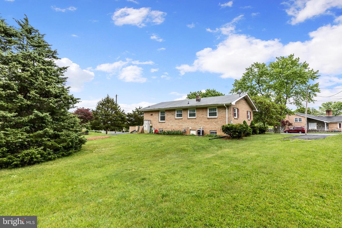 107 CARDINAL LN, WINCHESTER, Virginia 22602, 3 Bedrooms Bedrooms, ,2 BathroomsBathrooms,Residential,For sale,107 CARDINAL LN,VAFV2033978 MLS # VAFV2033978