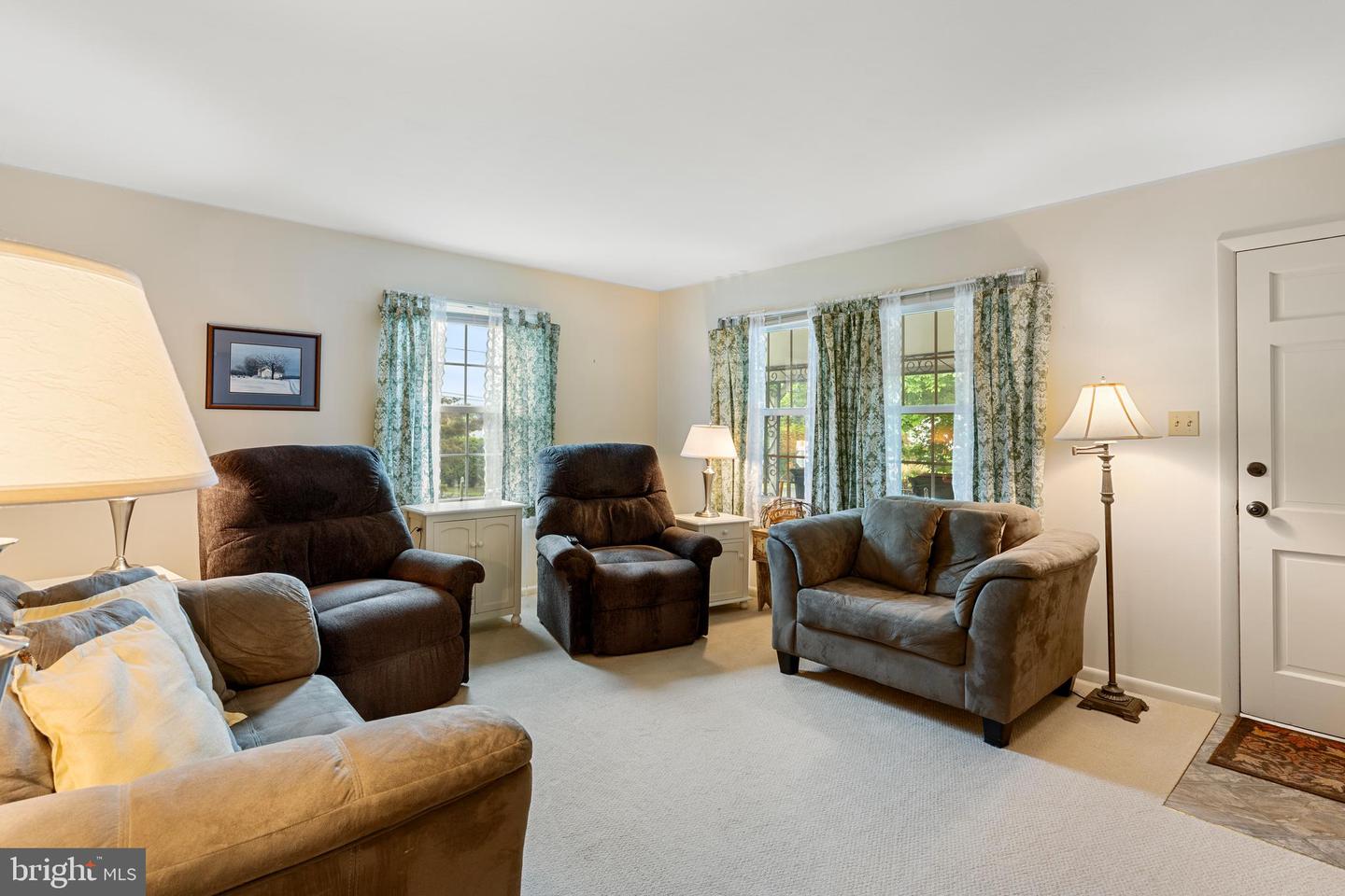 107 CARDINAL LN, WINCHESTER, Virginia 22602, 3 Bedrooms Bedrooms, ,2 BathroomsBathrooms,Residential,For sale,107 CARDINAL LN,VAFV2033978 MLS # VAFV2033978