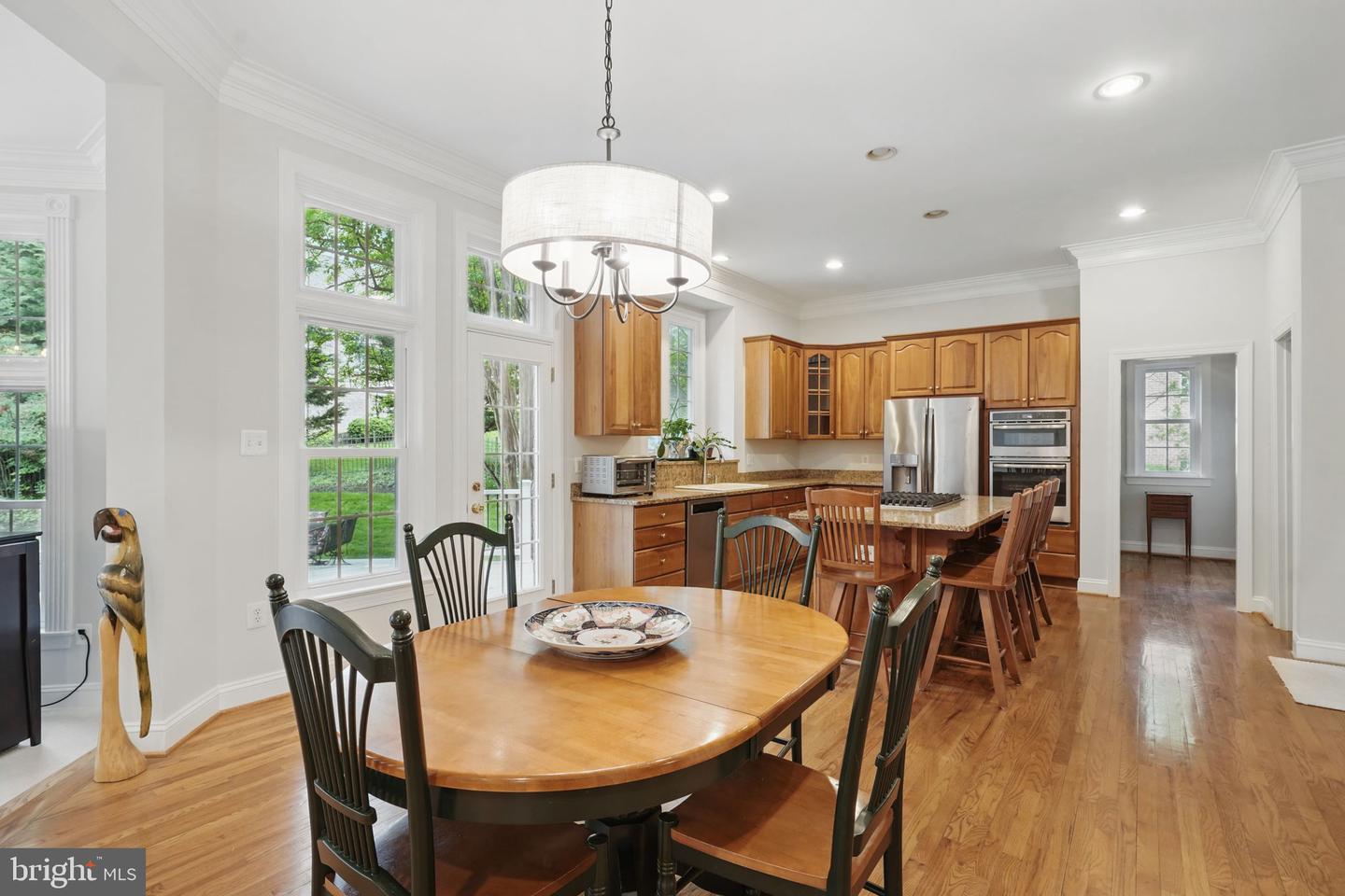 1813 SOLITAIRE LN, MCLEAN, Virginia 22101, 6 Bedrooms Bedrooms, ,4 BathroomsBathrooms,Residential,For sale,1813 SOLITAIRE LN,VAFX2239114 MLS # VAFX2239114