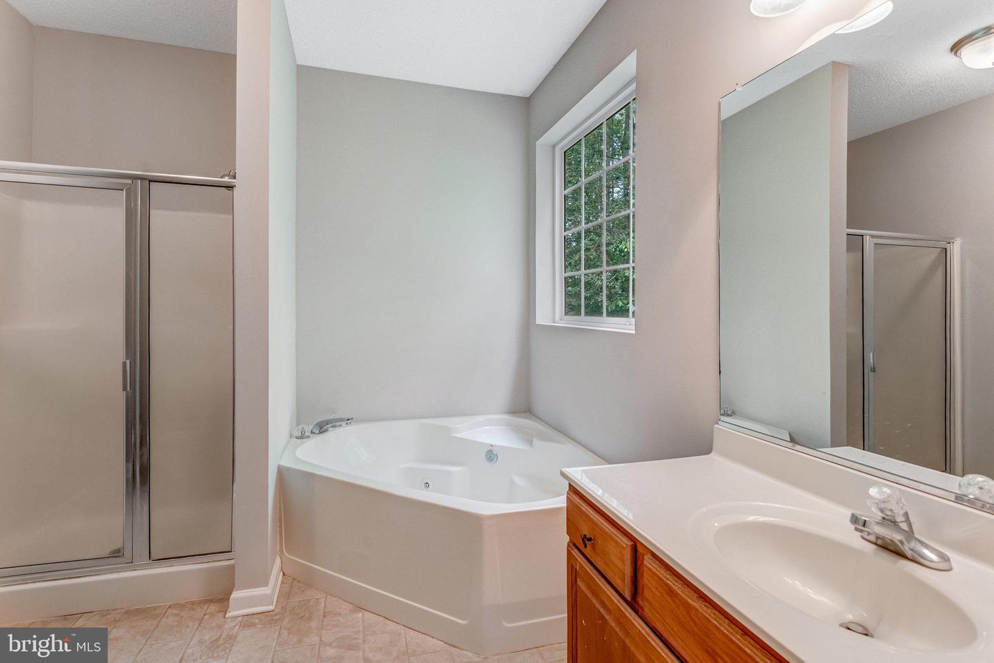 5832 RED FOX DR, SPOTSYLVANIA, Virginia 22551, 3 Bedrooms Bedrooms, ,2 BathroomsBathrooms,Residential,For sale,5832 RED FOX DR,VASP2032896 MLS # VASP2032896
