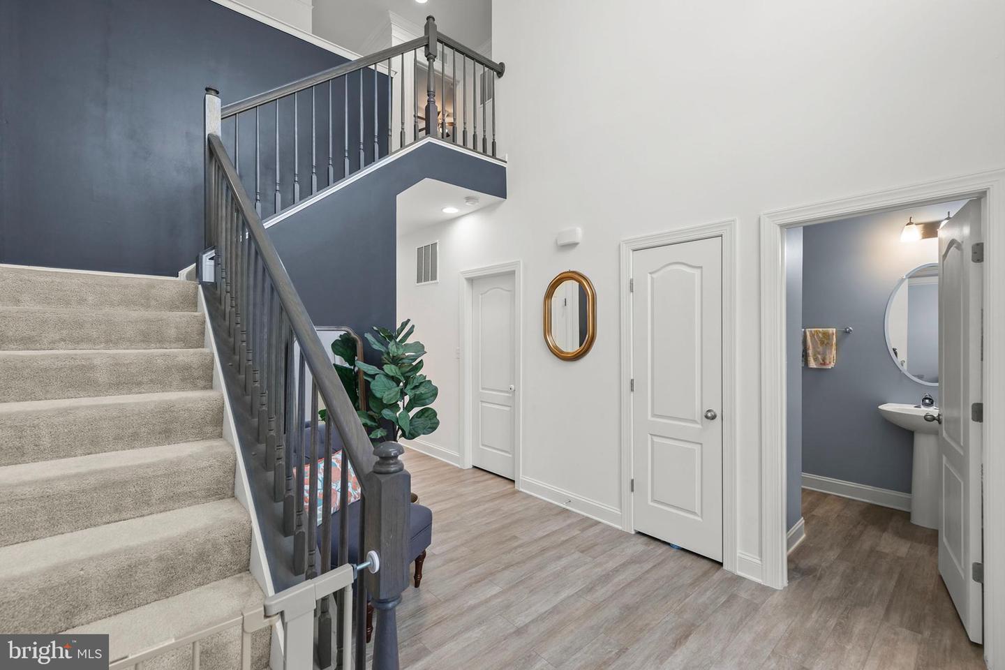 220 LADYSMITH DR, STEPHENS CITY, Virginia 22655, 4 Bedrooms Bedrooms, ,2 BathroomsBathrooms,Residential,For sale,220 LADYSMITH DR,VAFV2034042 MLS # VAFV2034042