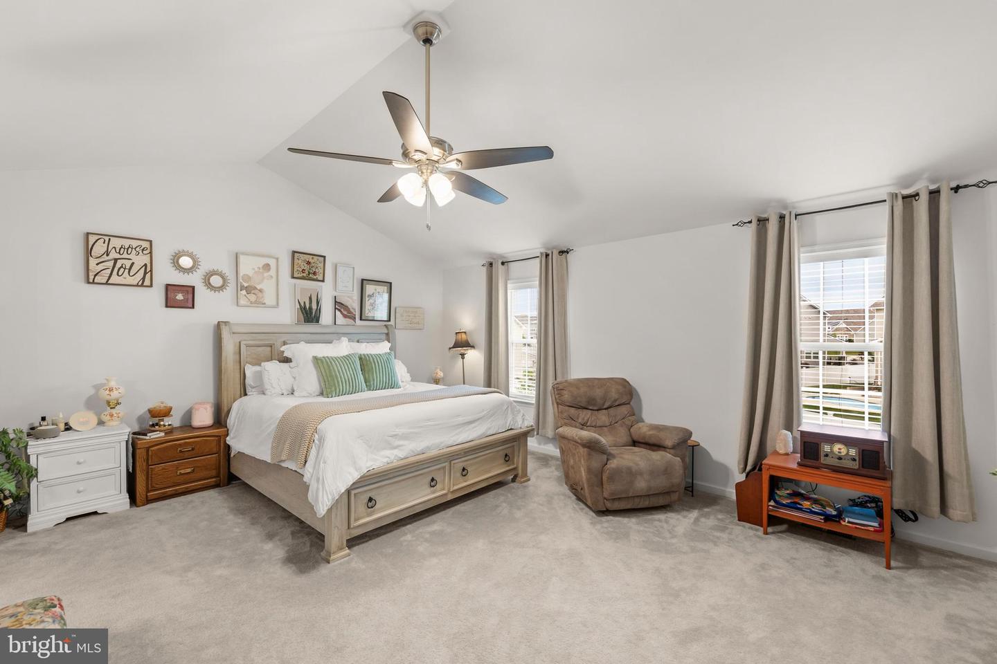 220 LADYSMITH DR, STEPHENS CITY, Virginia 22655, 4 Bedrooms Bedrooms, ,2 BathroomsBathrooms,Residential,For sale,220 LADYSMITH DR,VAFV2034042 MLS # VAFV2034042