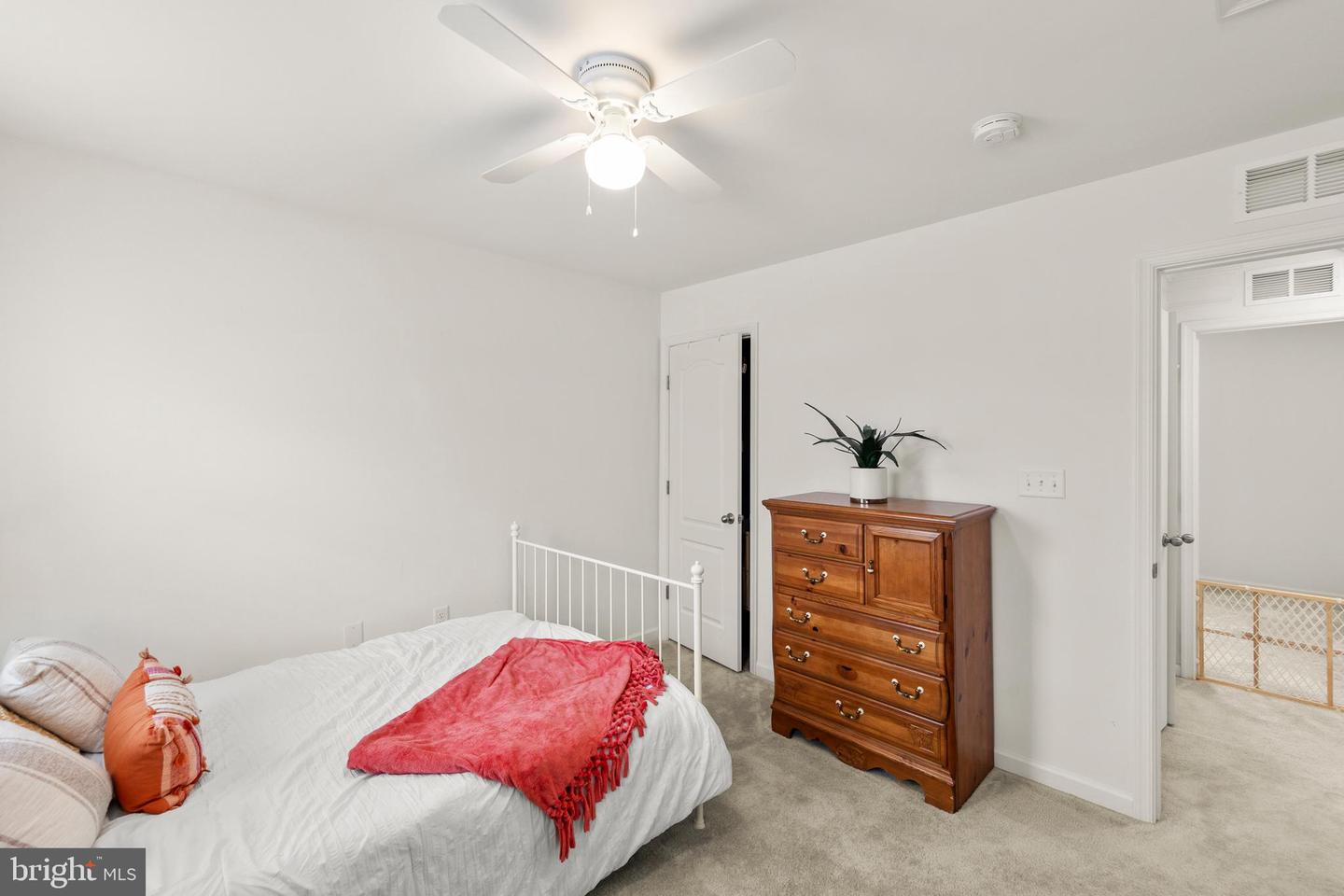 220 LADYSMITH DR, STEPHENS CITY, Virginia 22655, 4 Bedrooms Bedrooms, ,2 BathroomsBathrooms,Residential,For sale,220 LADYSMITH DR,VAFV2034042 MLS # VAFV2034042