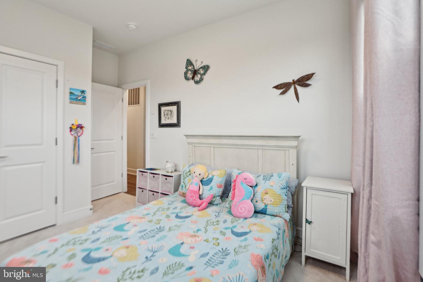 42089 SHINING STAR SQ, BRAMBLETON, Virginia 20148, 3 Bedrooms Bedrooms, ,2 BathroomsBathrooms,Residential,For sale,42089 SHINING STAR SQ,VALO2096018 MLS # VALO2096018