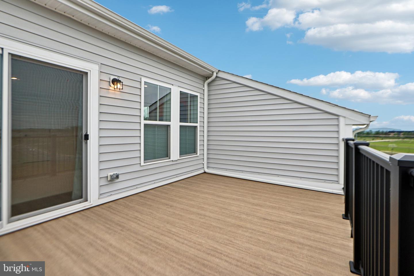 42089 SHINING STAR SQ, BRAMBLETON, Virginia 20148, 3 Bedrooms Bedrooms, ,2 BathroomsBathrooms,Residential,For sale,42089 SHINING STAR SQ,VALO2096018 MLS # VALO2096018