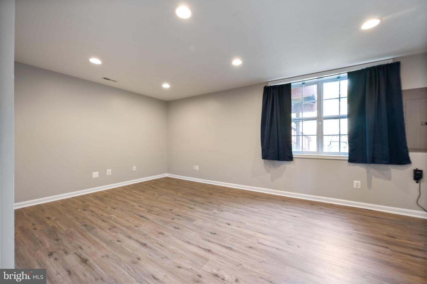 109 REGATTA LN, STAFFORD, Virginia 22554, 3 Bedrooms Bedrooms, ,3 BathroomsBathrooms,Residential,For sale,109 REGATTA LN,VAST2038676 MLS # VAST2038676