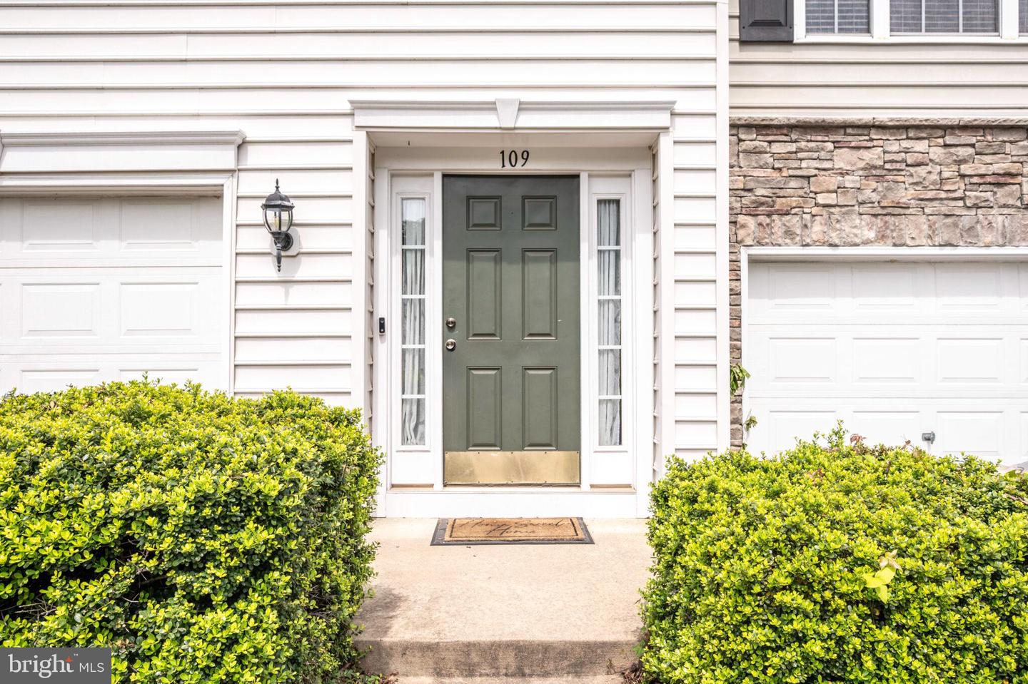 109 REGATTA LN, STAFFORD, Virginia 22554, 3 Bedrooms Bedrooms, ,3 BathroomsBathrooms,Residential,For sale,109 REGATTA LN,VAST2038676 MLS # VAST2038676