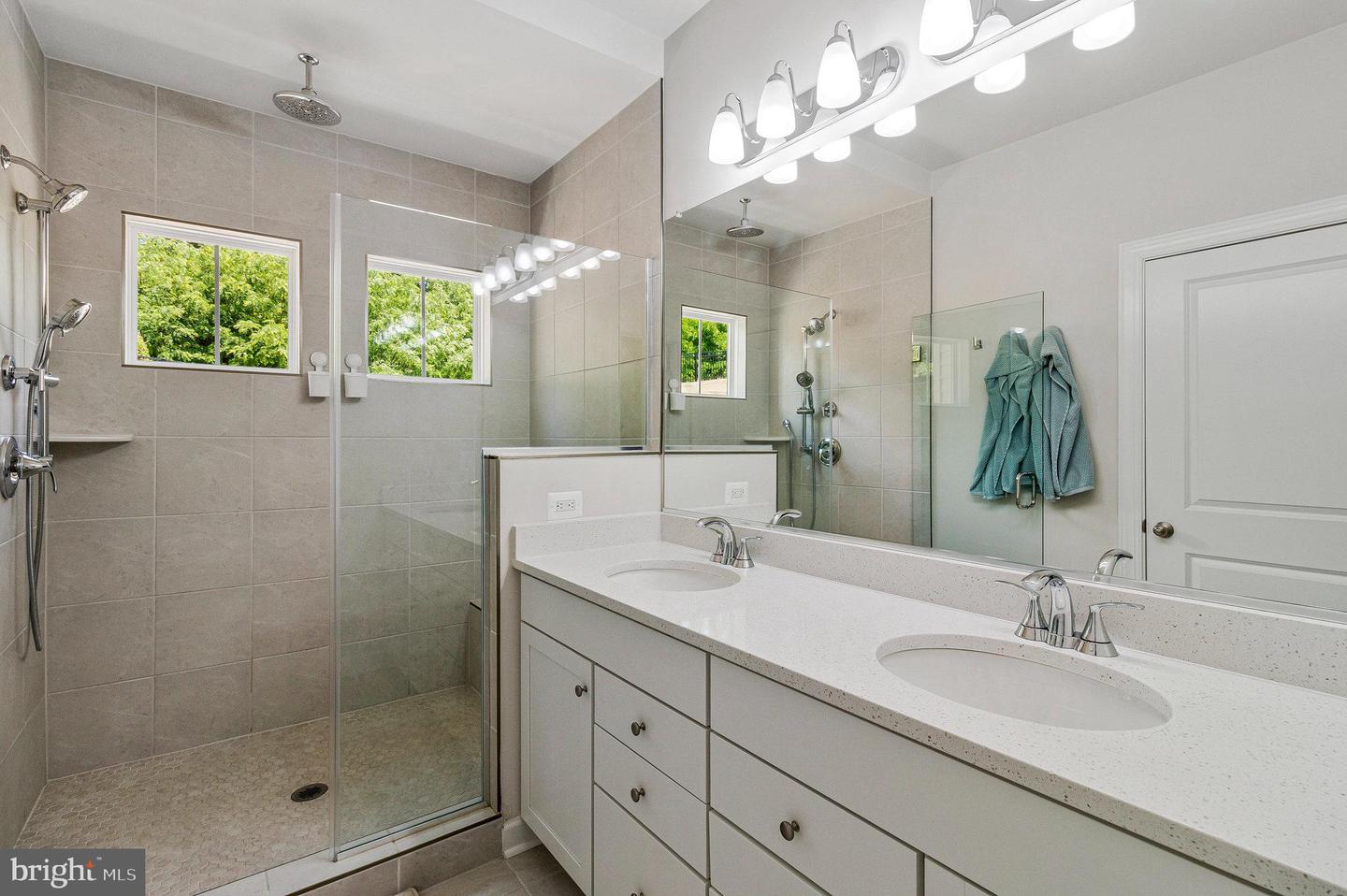 2820 HOKIE LN, ALEXANDRIA, Virginia 22306, 3 Bedrooms Bedrooms, ,2 BathroomsBathrooms,Residential,For sale,2820 HOKIE LN,VAFX2239778 MLS # VAFX2239778