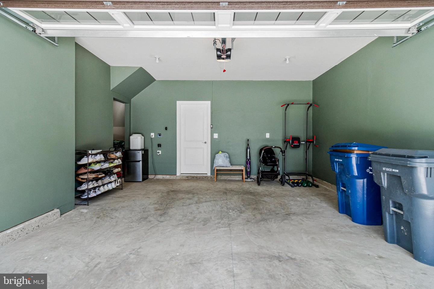 2820 HOKIE LN, ALEXANDRIA, Virginia 22306, 3 Bedrooms Bedrooms, ,2 BathroomsBathrooms,Residential,For sale,2820 HOKIE LN,VAFX2239778 MLS # VAFX2239778