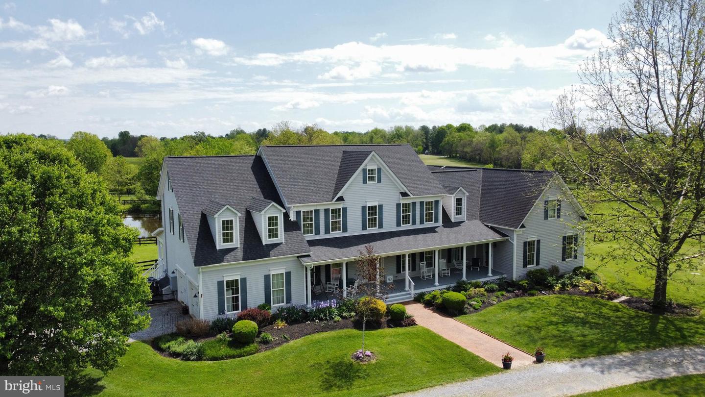 13974 BLAZER LN, LOVETTSVILLE, Virginia 20180, 7 Bedrooms Bedrooms, ,6 BathroomsBathrooms,Residential,For sale,13974 BLAZER LN,VALO2095796 MLS # VALO2095796