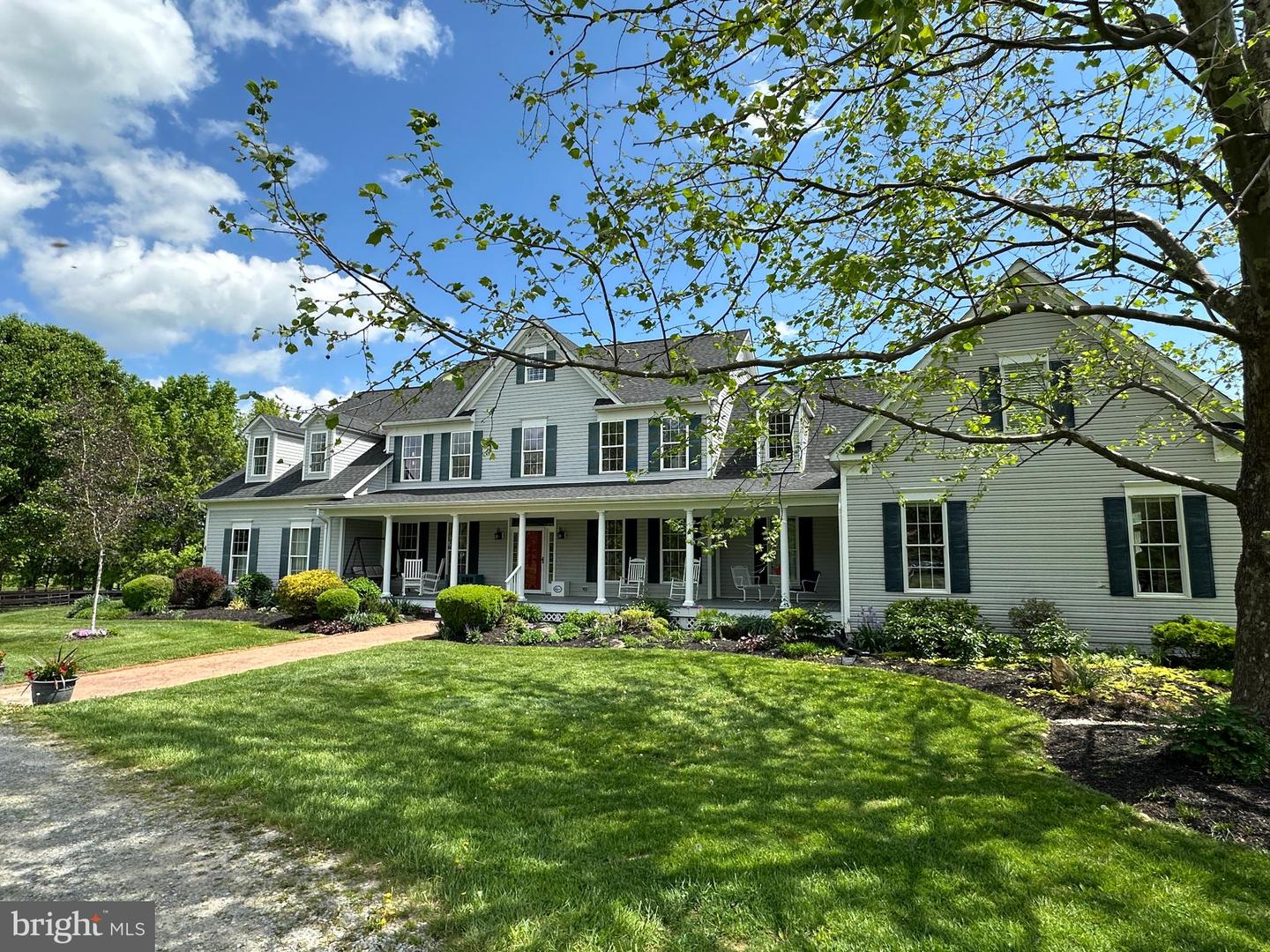 13974 BLAZER LN, LOVETTSVILLE, Virginia 20180, 7 Bedrooms Bedrooms, ,6 BathroomsBathrooms,Residential,For sale,13974 BLAZER LN,VALO2095796 MLS # VALO2095796