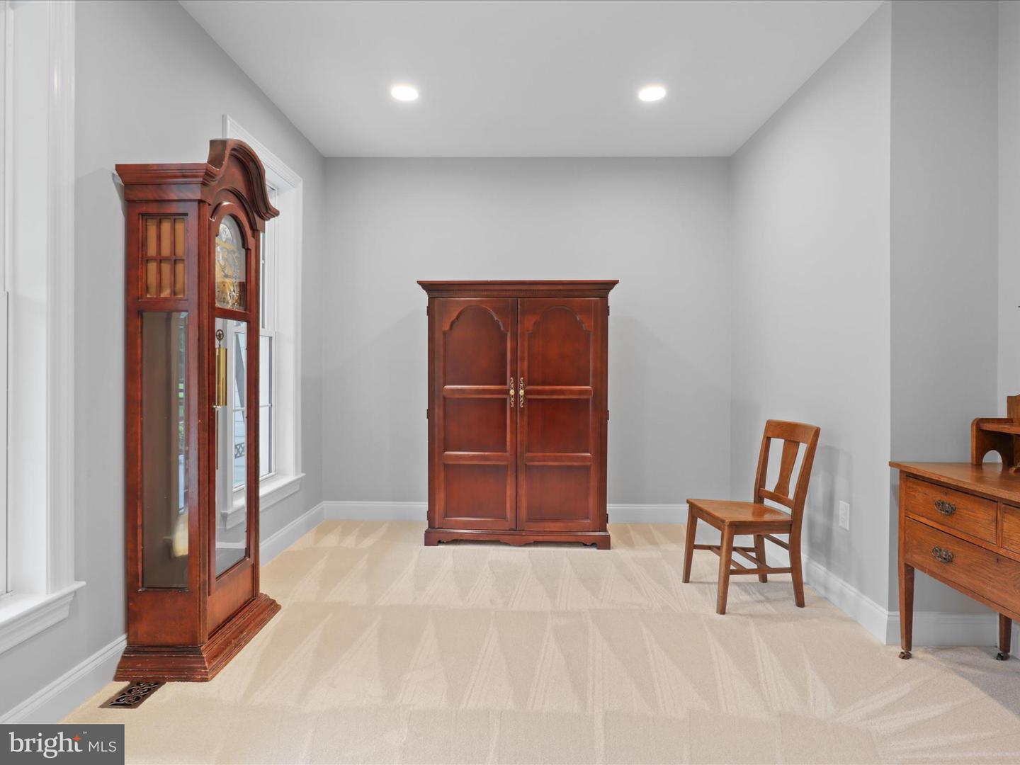13974 BLAZER LN, LOVETTSVILLE, Virginia 20180, 7 Bedrooms Bedrooms, ,6 BathroomsBathrooms,Residential,For sale,13974 BLAZER LN,VALO2095796 MLS # VALO2095796