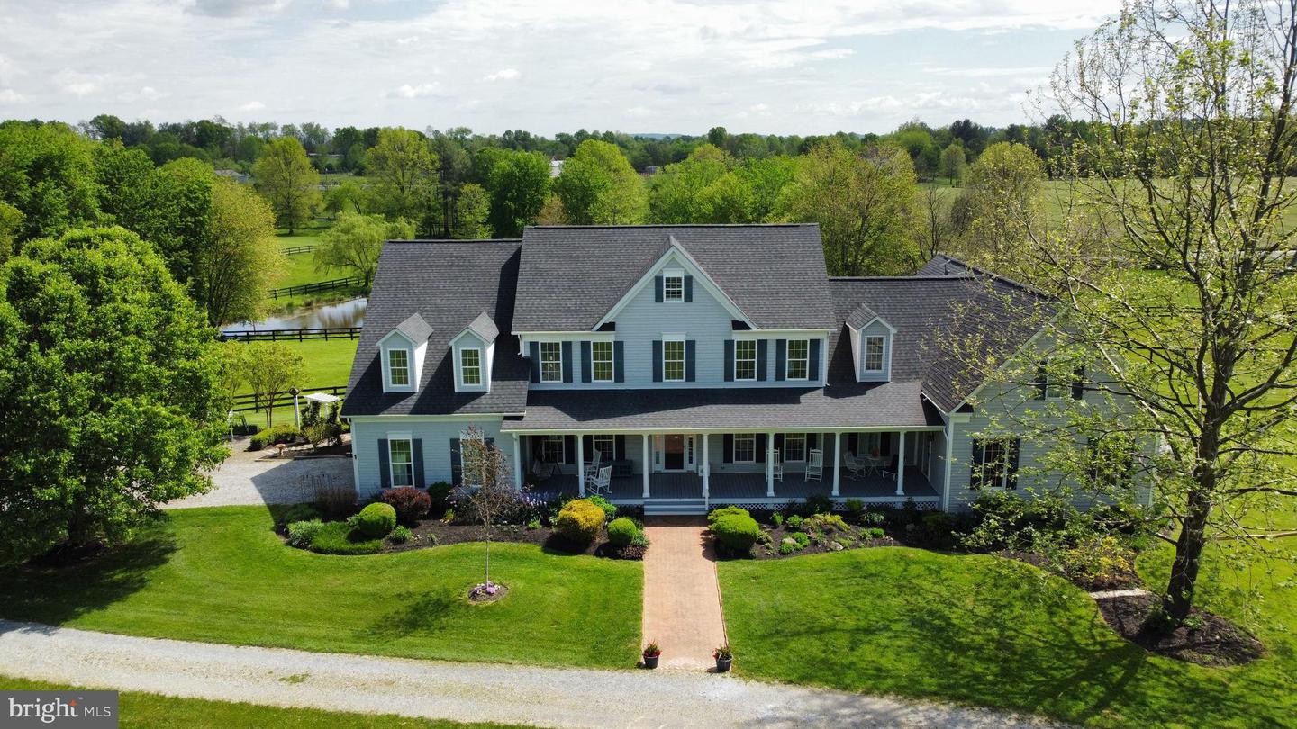13974 BLAZER LN, LOVETTSVILLE, Virginia 20180, 7 Bedrooms Bedrooms, ,6 BathroomsBathrooms,Residential,For sale,13974 BLAZER LN,VALO2095796 MLS # VALO2095796