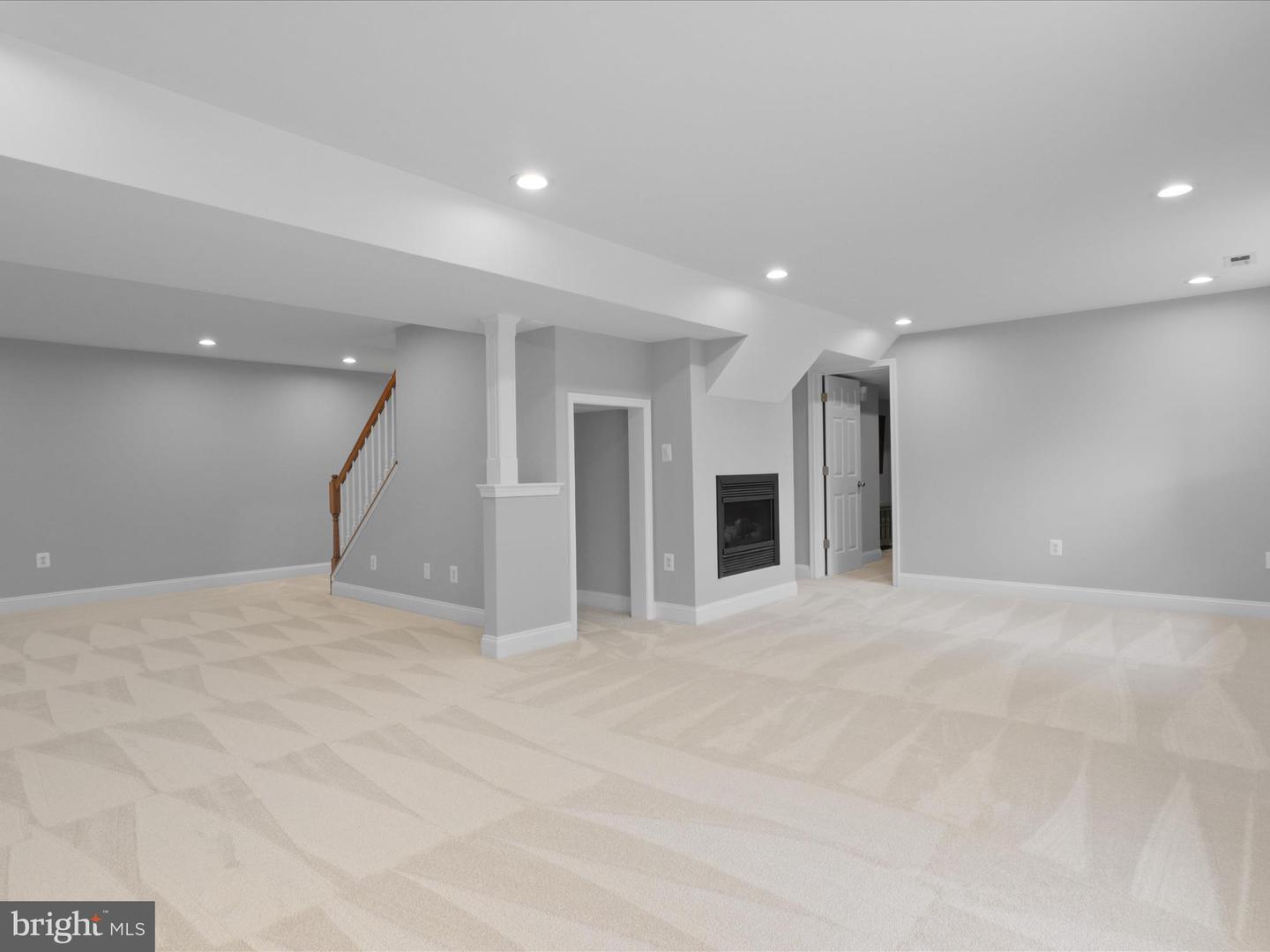 13974 BLAZER LN, LOVETTSVILLE, Virginia 20180, 7 Bedrooms Bedrooms, ,6 BathroomsBathrooms,Residential,For sale,13974 BLAZER LN,VALO2095796 MLS # VALO2095796