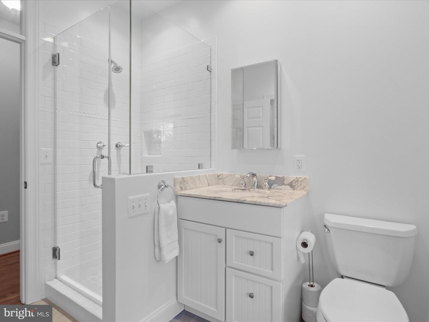 13974 BLAZER LN, LOVETTSVILLE, Virginia 20180, 7 Bedrooms Bedrooms, ,6 BathroomsBathrooms,Residential,For sale,13974 BLAZER LN,VALO2095796 MLS # VALO2095796
