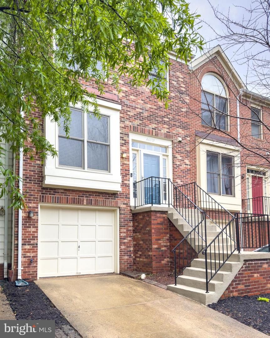 46919 TRUMPET CIR, STERLING, Virginia 20164, 3 Bedrooms Bedrooms, ,2 BathroomsBathrooms,Residential,For sale,46919 TRUMPET CIR,VALO2095798 MLS # VALO2095798