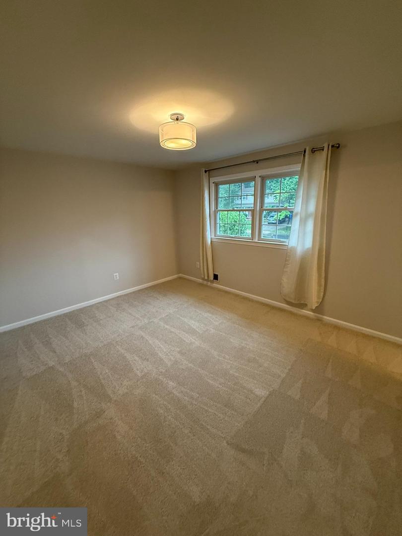 6706 COACHMAN DR, SPRINGFIELD, Virginia 22152, 4 Bedrooms Bedrooms, ,3 BathroomsBathrooms,Residential,For sale,6706 COACHMAN DR,VAFX2239462 MLS # VAFX2239462