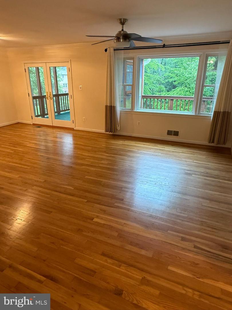6706 COACHMAN DR, SPRINGFIELD, Virginia 22152, 4 Bedrooms Bedrooms, ,3 BathroomsBathrooms,Residential,For sale,6706 COACHMAN DR,VAFX2239462 MLS # VAFX2239462