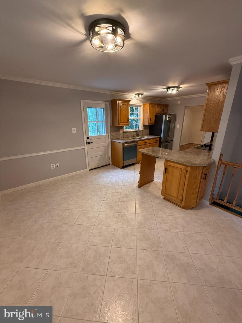6706 COACHMAN DR, SPRINGFIELD, Virginia 22152, 4 Bedrooms Bedrooms, ,3 BathroomsBathrooms,Residential,For sale,6706 COACHMAN DR,VAFX2239462 MLS # VAFX2239462