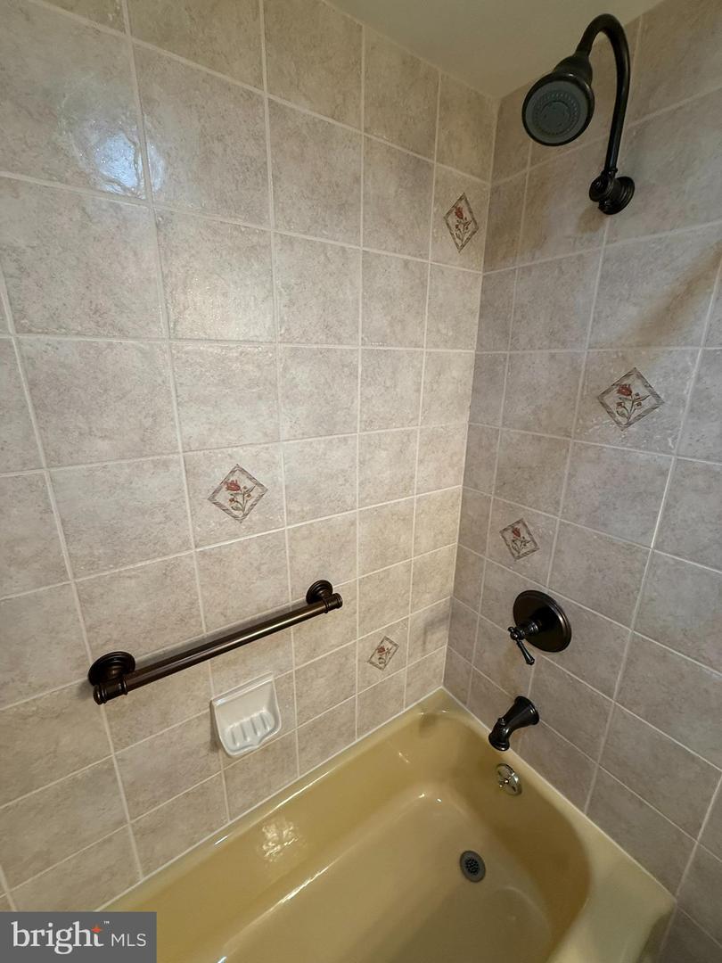 6706 COACHMAN DR, SPRINGFIELD, Virginia 22152, 4 Bedrooms Bedrooms, ,3 BathroomsBathrooms,Residential,For sale,6706 COACHMAN DR,VAFX2239462 MLS # VAFX2239462