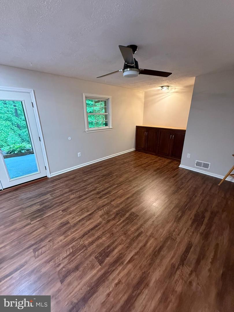 6706 COACHMAN DR, SPRINGFIELD, Virginia 22152, 4 Bedrooms Bedrooms, ,3 BathroomsBathrooms,Residential,For sale,6706 COACHMAN DR,VAFX2239462 MLS # VAFX2239462