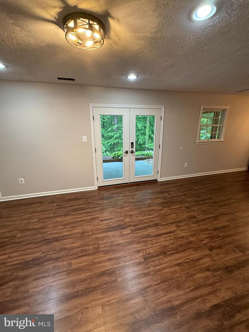 6706 COACHMAN DR, SPRINGFIELD, Virginia 22152, 4 Bedrooms Bedrooms, ,3 BathroomsBathrooms,Residential,For sale,6706 COACHMAN DR,VAFX2239462 MLS # VAFX2239462