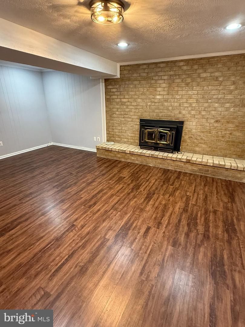 6706 COACHMAN DR, SPRINGFIELD, Virginia 22152, 4 Bedrooms Bedrooms, ,3 BathroomsBathrooms,Residential,For sale,6706 COACHMAN DR,VAFX2239462 MLS # VAFX2239462