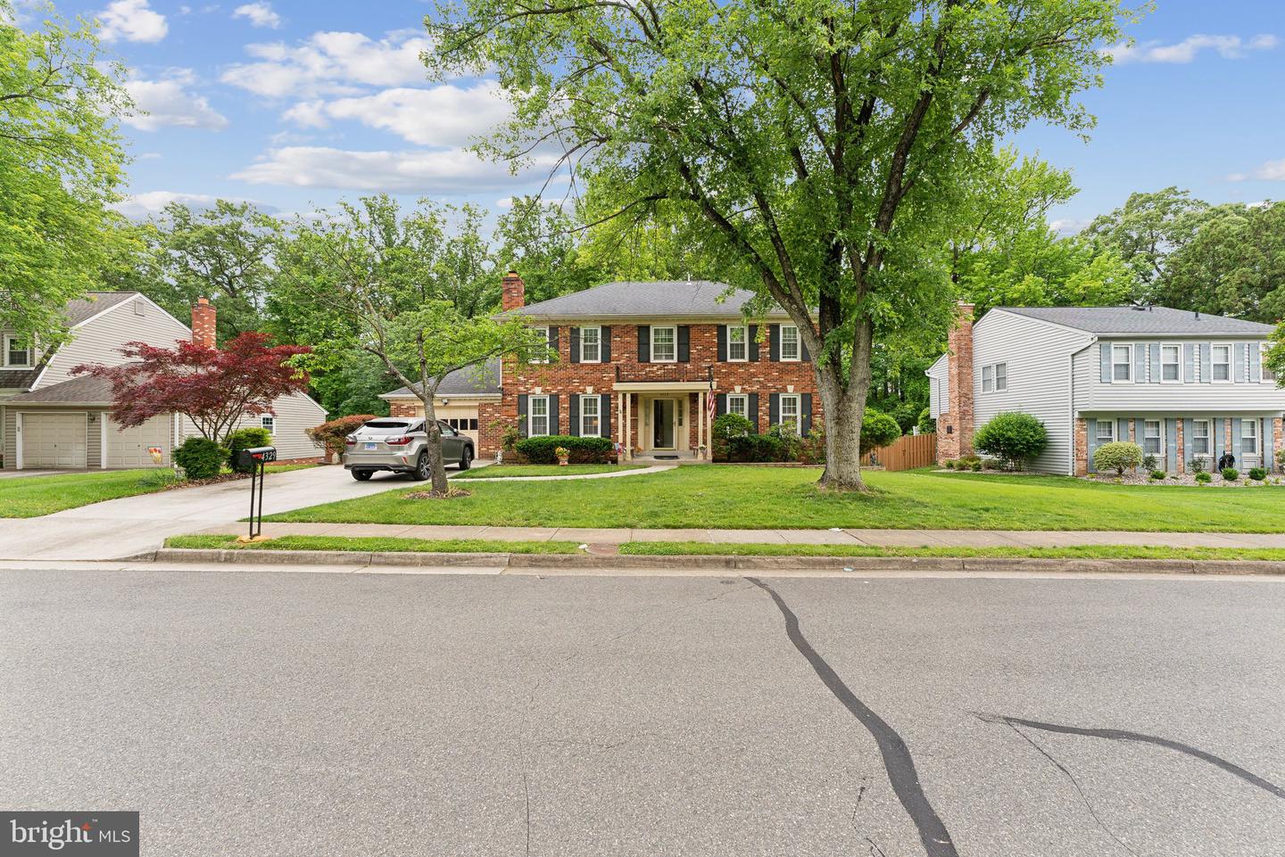 4329 STREAM BED WAY, ALEXANDRIA, Virginia 22306, 3 Bedrooms Bedrooms, ,2 BathroomsBathrooms,Residential,For sale,4329 STREAM BED WAY,VAFX2239768 MLS # VAFX2239768