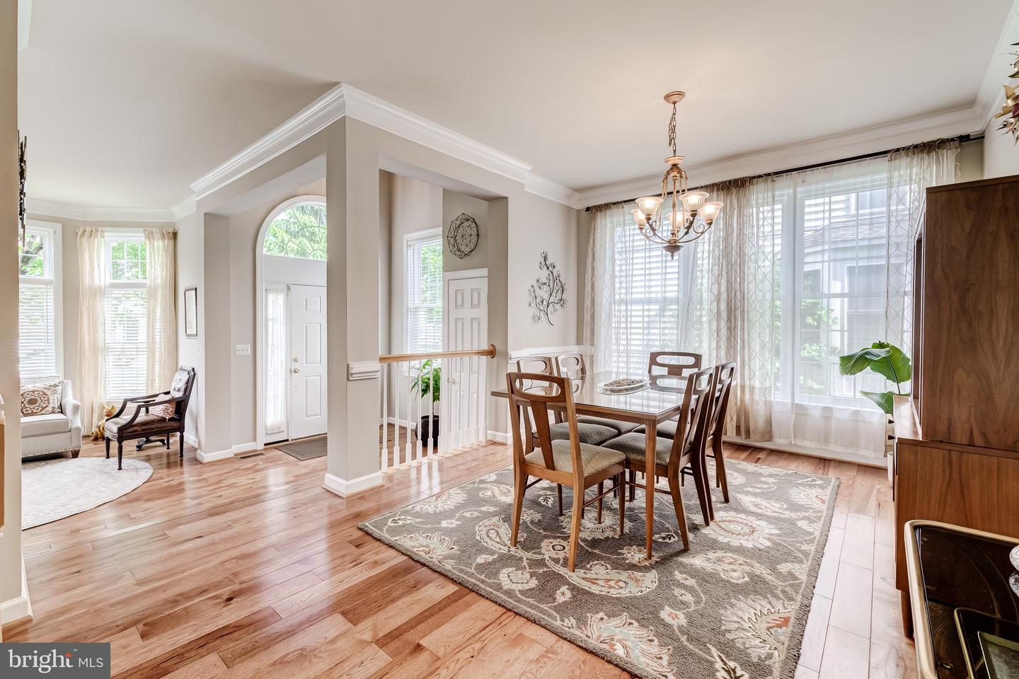1635 CHICKASAW PL NE, LEESBURG, Virginia 20176, 5 Bedrooms Bedrooms, ,3 BathroomsBathrooms,Residential,For sale,1635 CHICKASAW PL NE,VALO2095806 MLS # VALO2095806