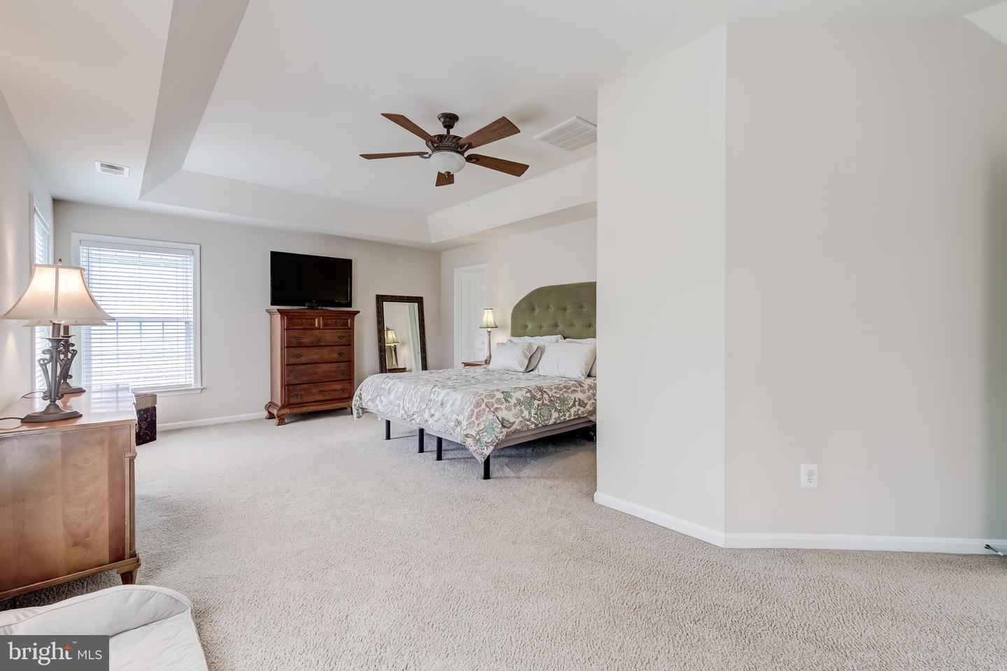 1635 CHICKASAW PL NE, LEESBURG, Virginia 20176, 5 Bedrooms Bedrooms, ,3 BathroomsBathrooms,Residential,For sale,1635 CHICKASAW PL NE,VALO2095806 MLS # VALO2095806