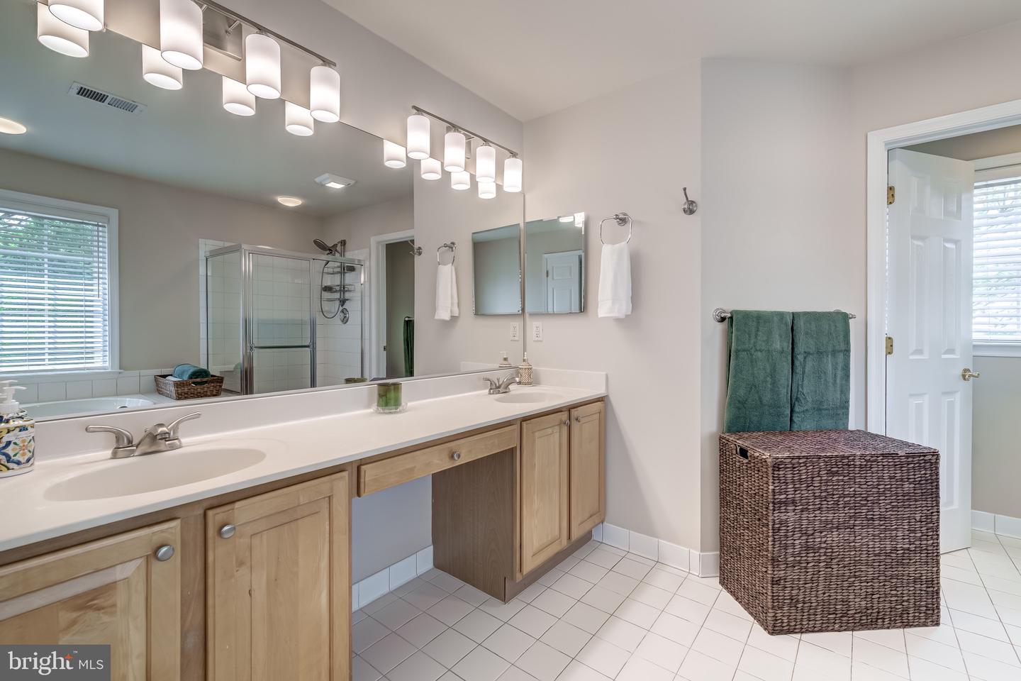 1635 CHICKASAW PL NE, LEESBURG, Virginia 20176, 5 Bedrooms Bedrooms, ,3 BathroomsBathrooms,Residential,For sale,1635 CHICKASAW PL NE,VALO2095806 MLS # VALO2095806