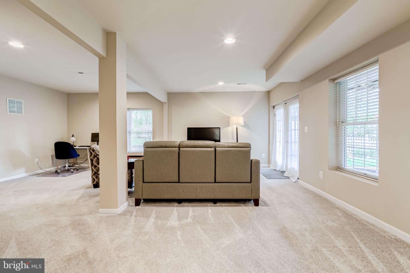1635 CHICKASAW PL NE, LEESBURG, Virginia 20176, 5 Bedrooms Bedrooms, ,3 BathroomsBathrooms,Residential,For sale,1635 CHICKASAW PL NE,VALO2095806 MLS # VALO2095806