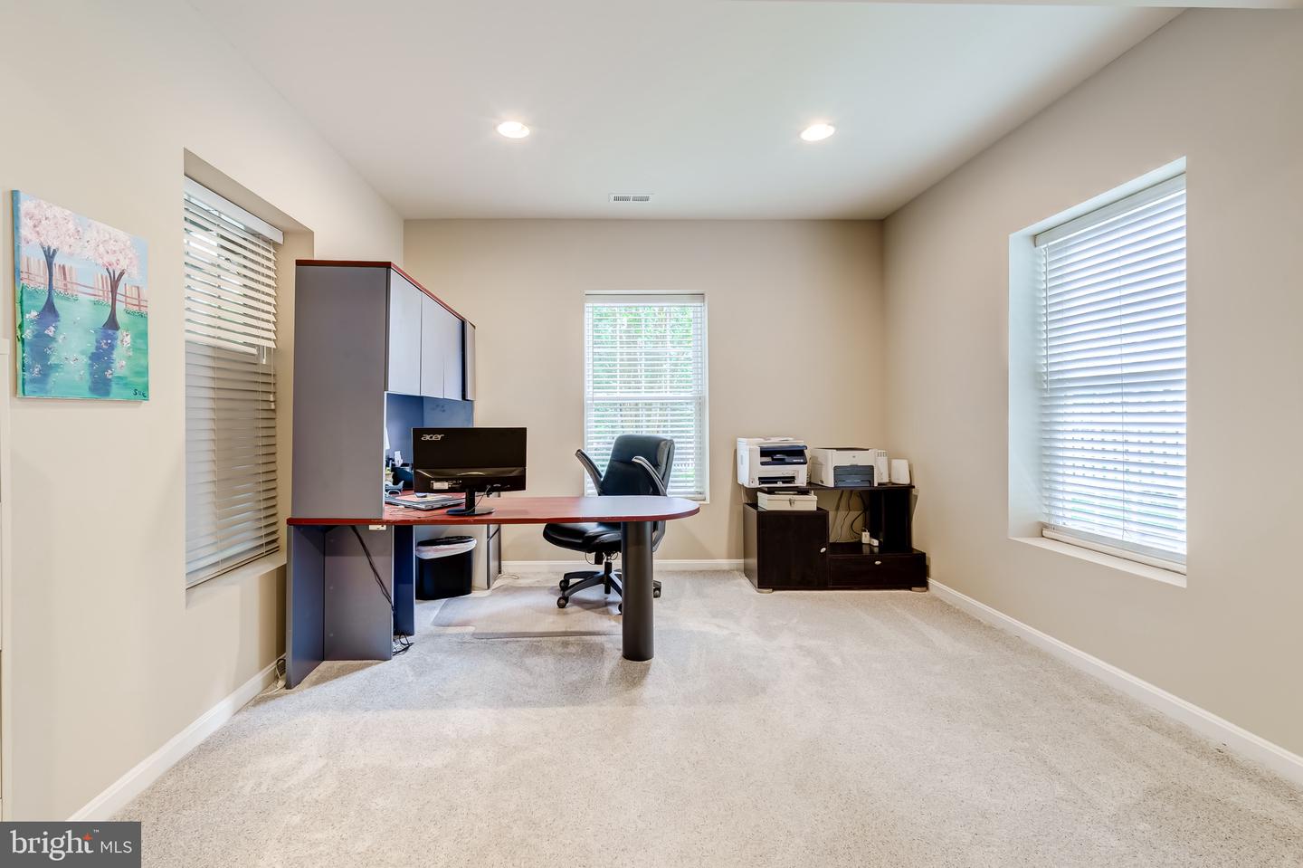 1635 CHICKASAW PL NE, LEESBURG, Virginia 20176, 5 Bedrooms Bedrooms, ,3 BathroomsBathrooms,Residential,For sale,1635 CHICKASAW PL NE,VALO2095806 MLS # VALO2095806