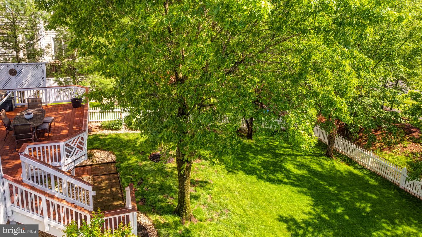 1635 CHICKASAW PL NE, LEESBURG, Virginia 20176, 5 Bedrooms Bedrooms, ,3 BathroomsBathrooms,Residential,For sale,1635 CHICKASAW PL NE,VALO2095806 MLS # VALO2095806